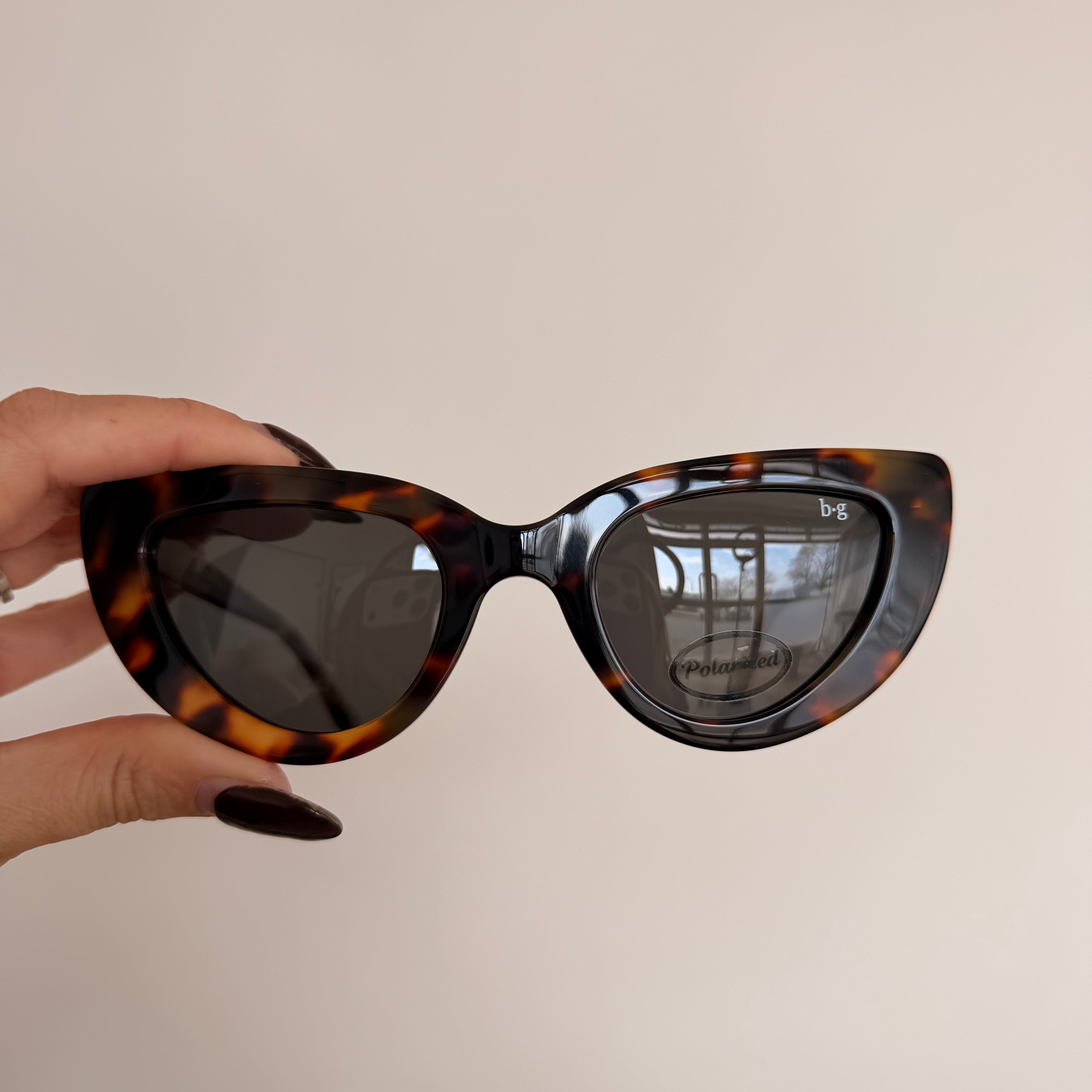 Rhia Tort | Seconds and Samples