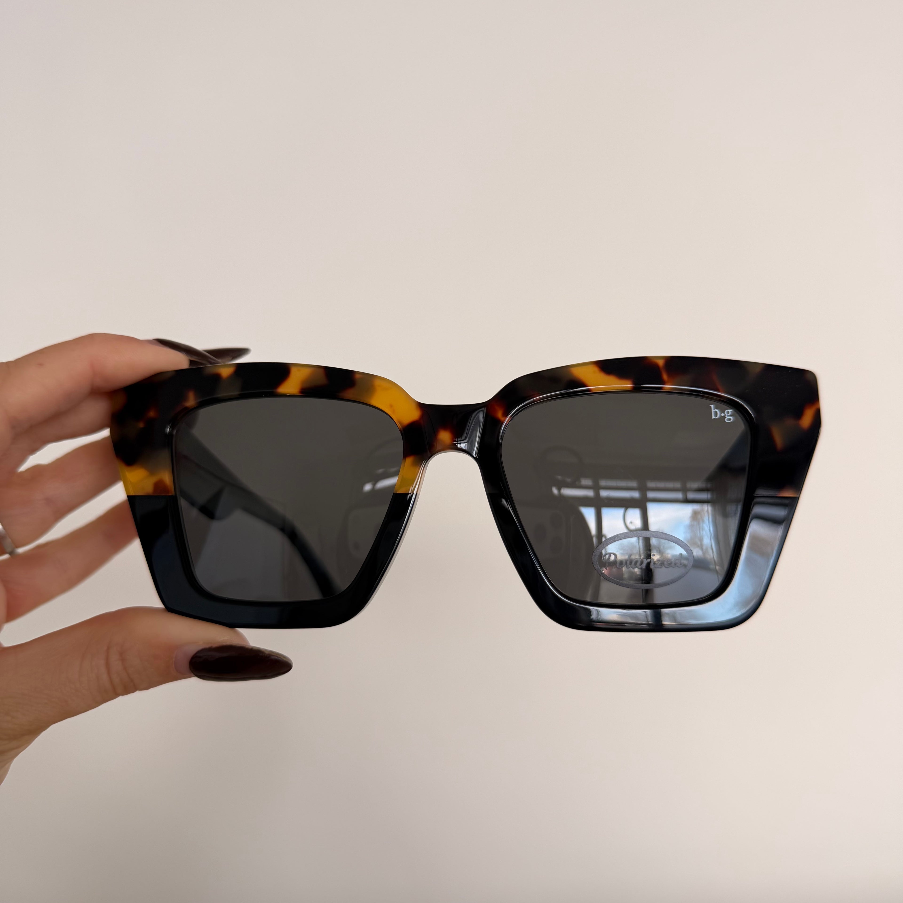 Piper Tort | Seconds and Samples