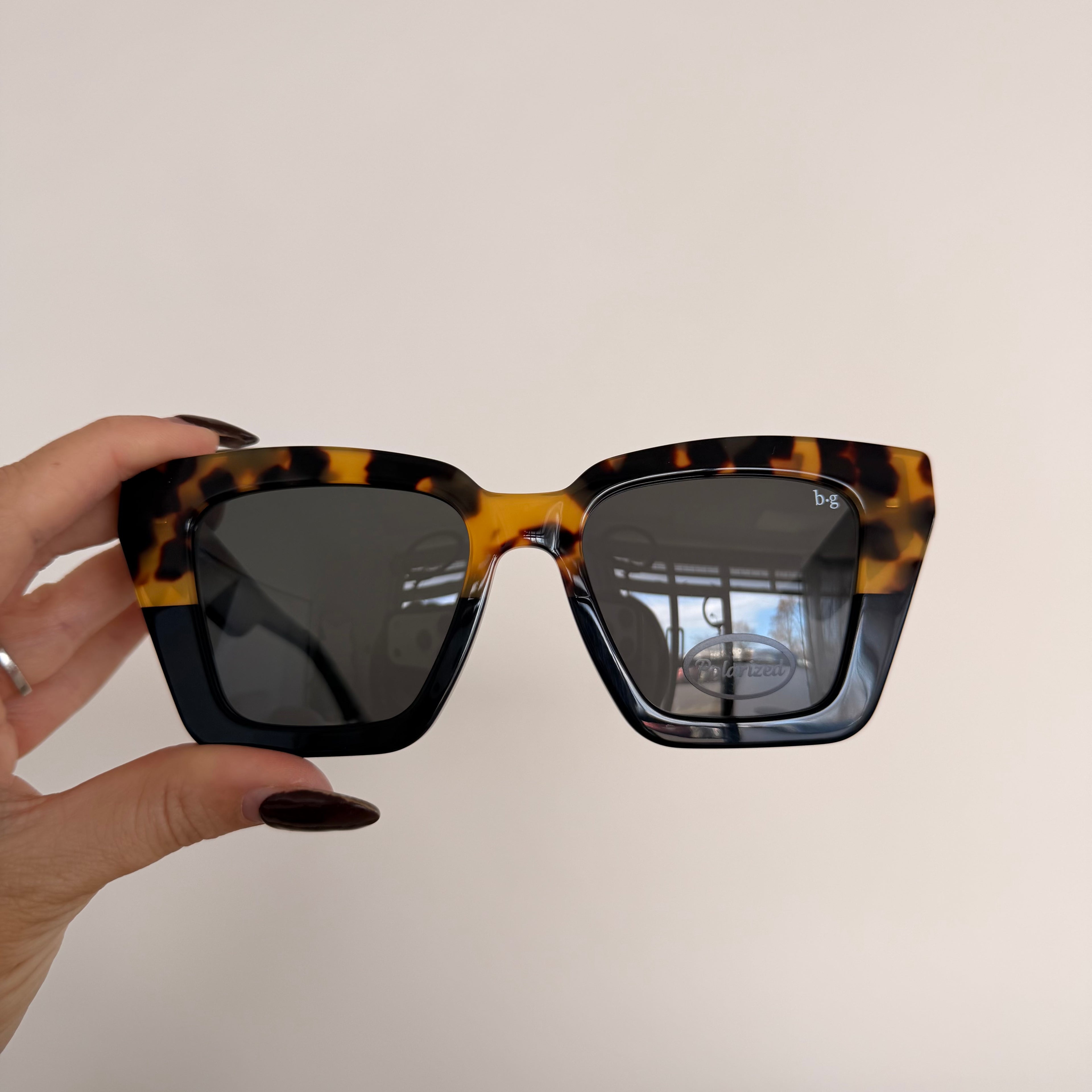 Piper Tort | Seconds and Samples