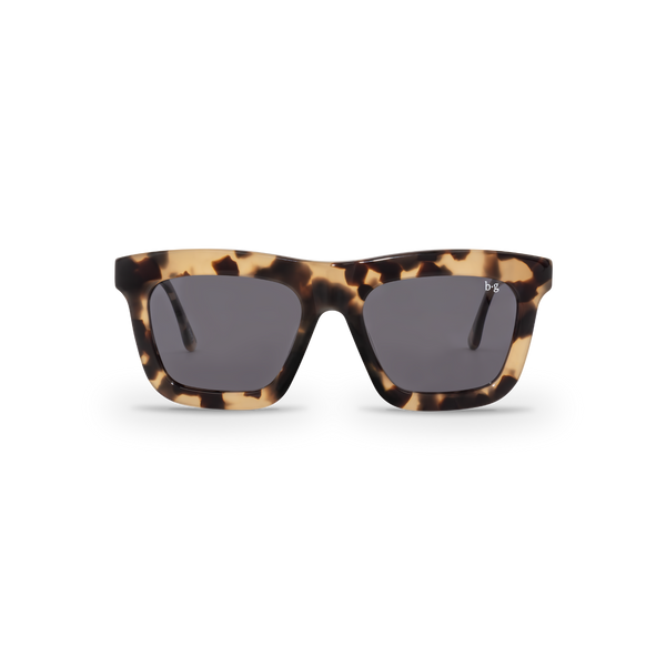 Avery | Tort
