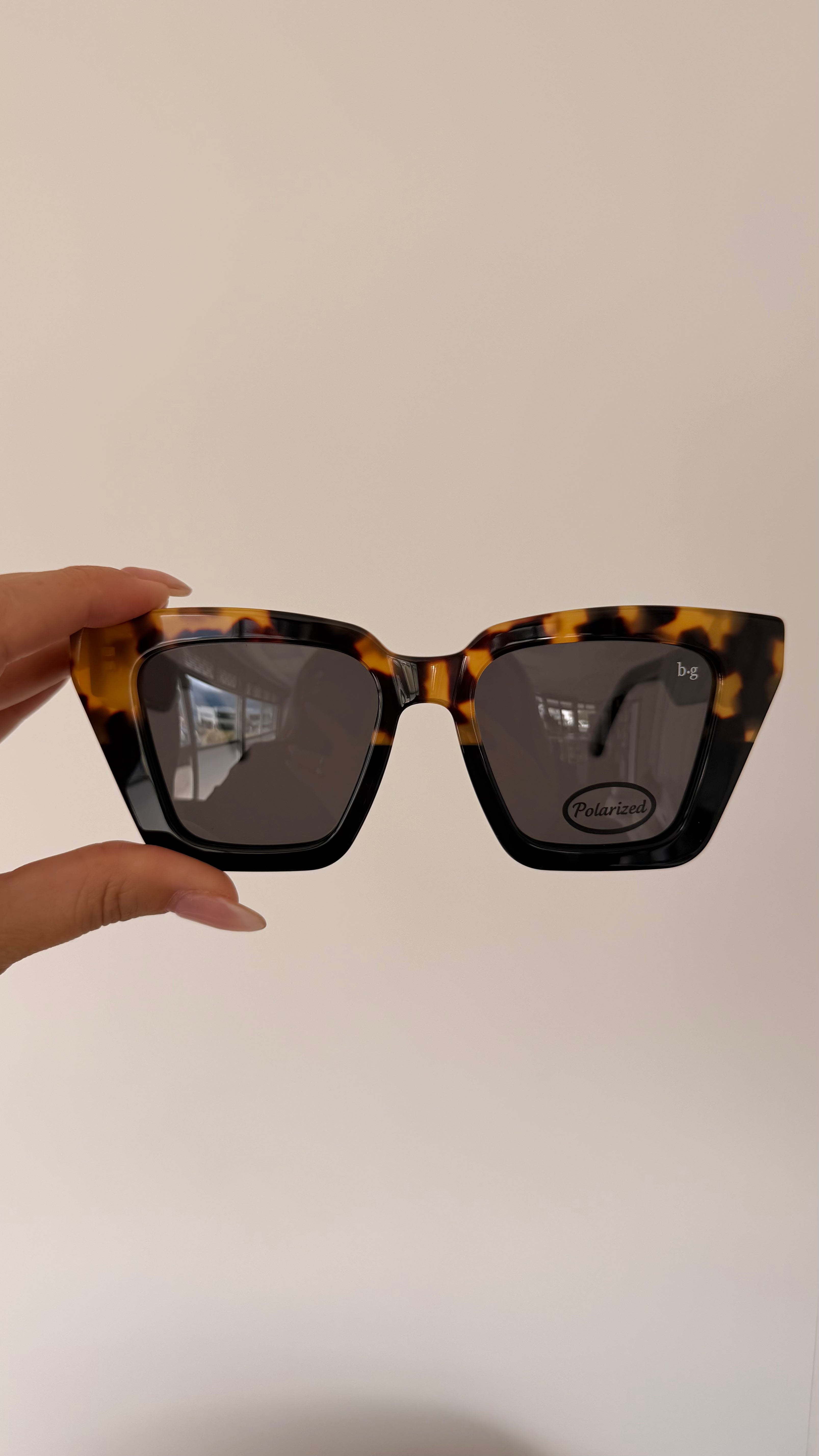 Piper | Tort Seconds and Samples