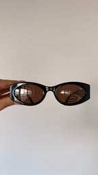 Gigi | Black XS Seconds and Samples