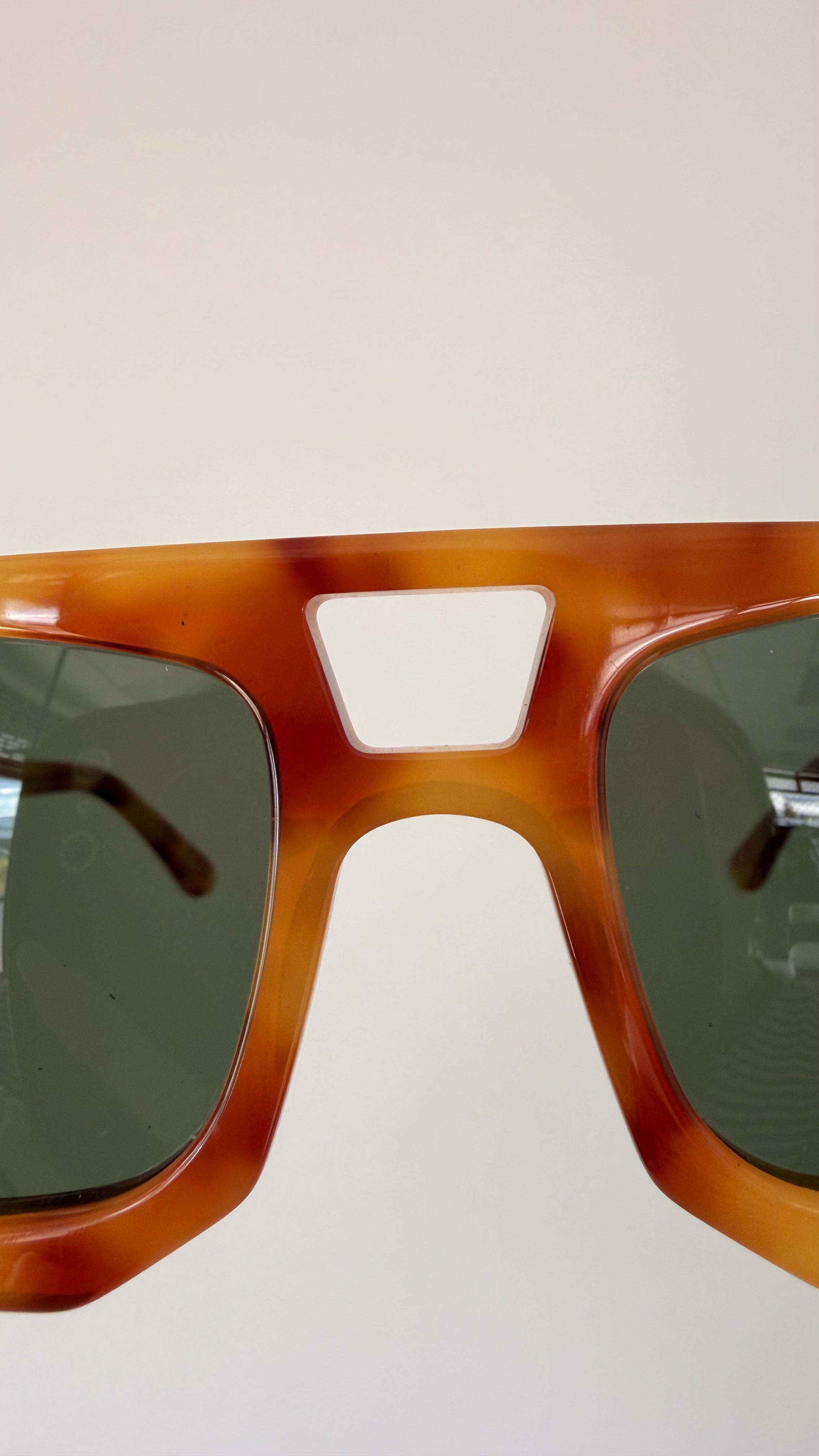 Ned | Orange Seconds and Samples