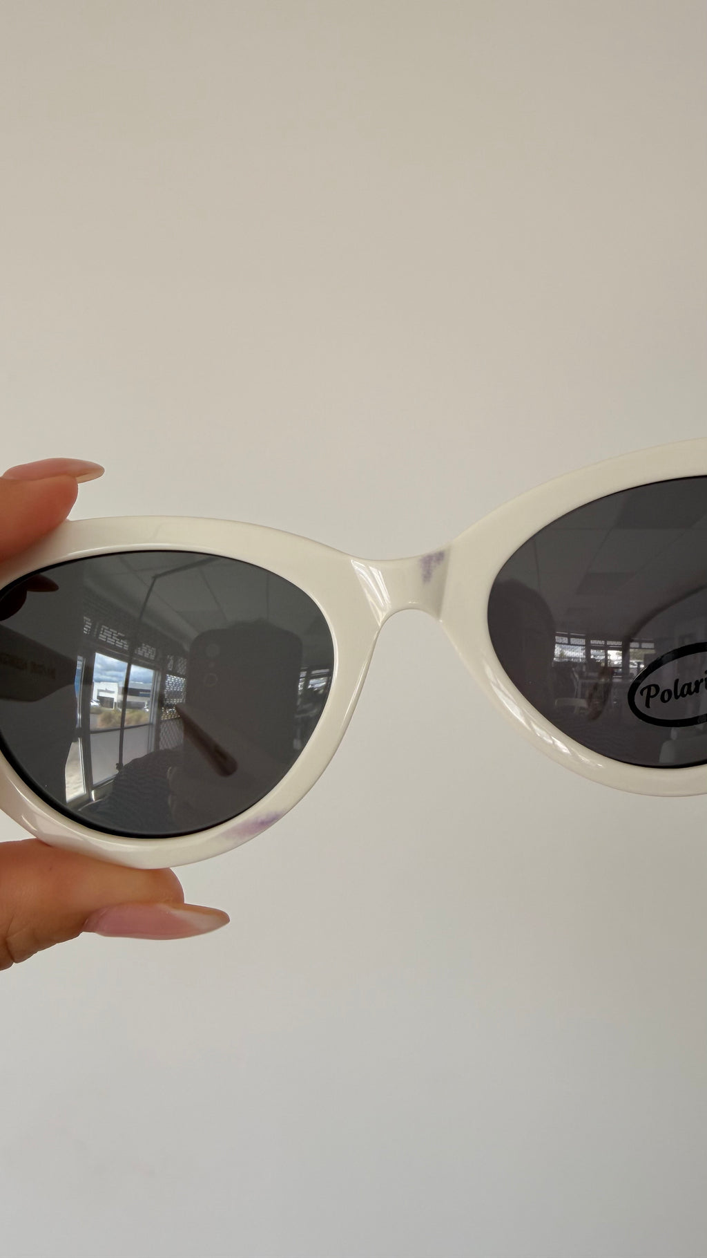 Demi White | Seconds and Samples