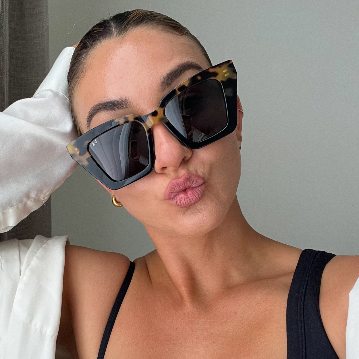 Piper Tort oversized cat-eye polarised sunglasses in tortoiseshell